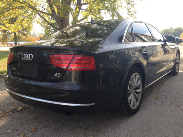 2011 Audi A8 8