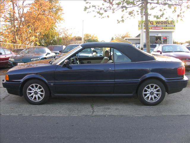 1997 Audi Cabriolet Base