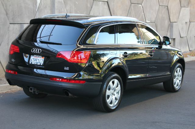 2007 Audi Q7 4dr Sdn GS Plus