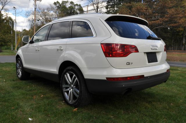 2007 Audi Q7 4dr Sdn GS Plus