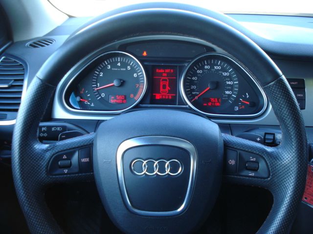 2007 Audi Q7 4dr Sdn GS Plus