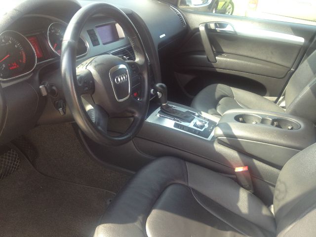 2007 Audi Q7 RT/1