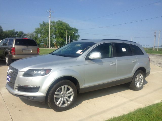 2007 Audi Q7 RT/1