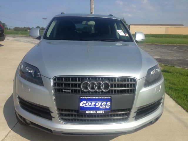 2007 Audi Q7 RT/1