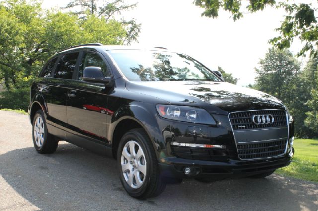 2007 Audi Q7 RT/1