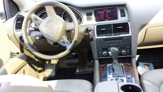 2007 Audi Q7 RT/1