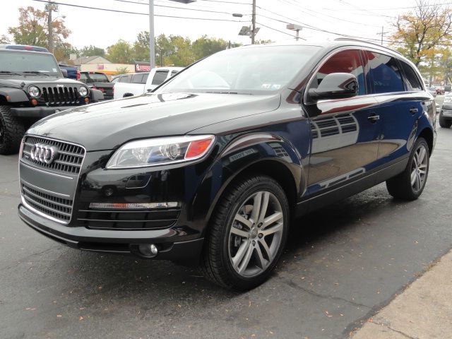 2007 Audi Q7 5dr XLE FWD (GS)