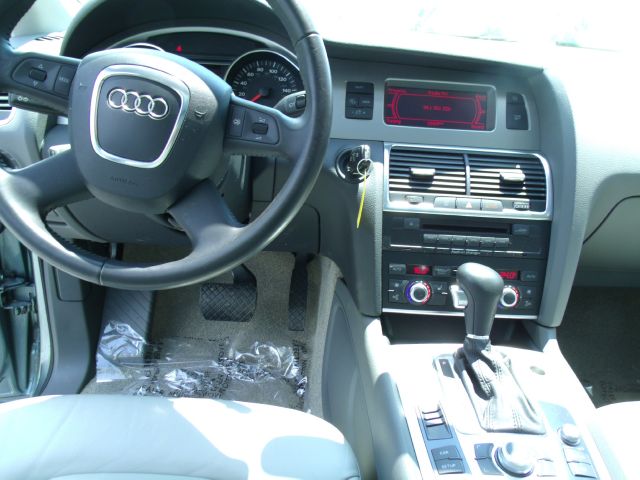 2007 Audi Q7 RT/1