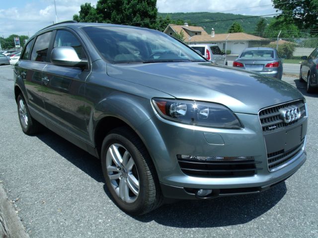 2007 Audi Q7 RT/1