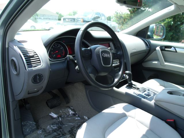 2007 Audi Q7 RT/1