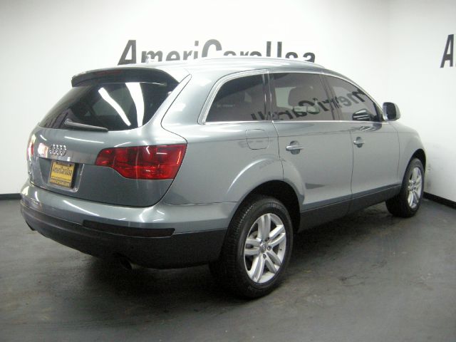 2008 Audi Q7 4dr Sdn GS Plus