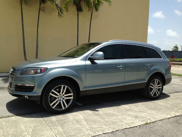 2008 Audi Q7 Shalom