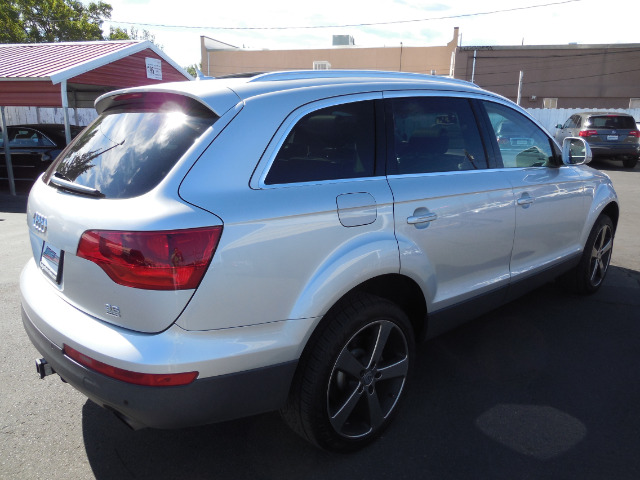 2008 Audi Q7 4dr Sdn GS Plus