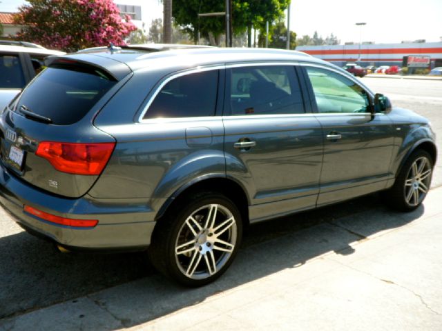 2008 Audi Q7 4dr Sdn GS Plus