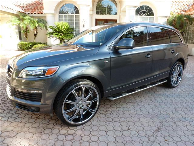 2009 Audi Q7 XLT Super Cab 4X4