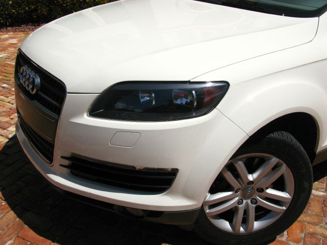 2009 Audi Q7 RT/1