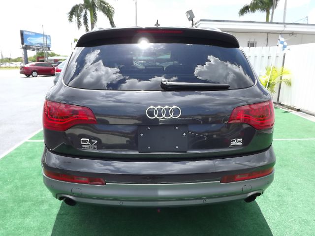 2010 Audi Q7 4dr Sdn GS Plus