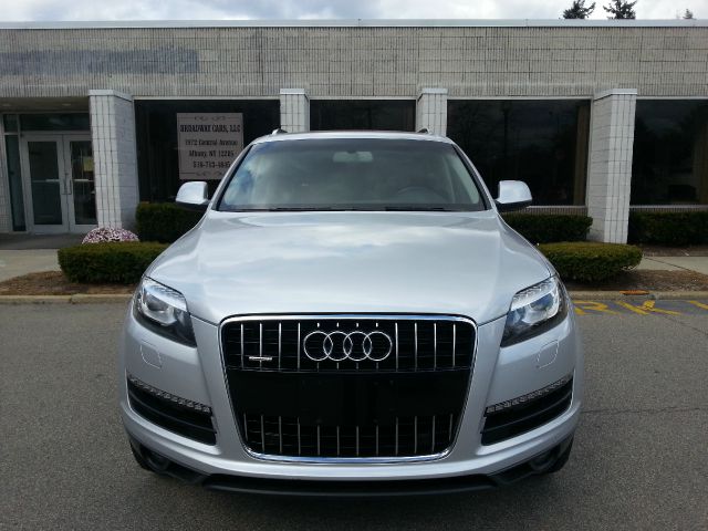 2011 Audi Q7 4dr Sdn Man Late Avail