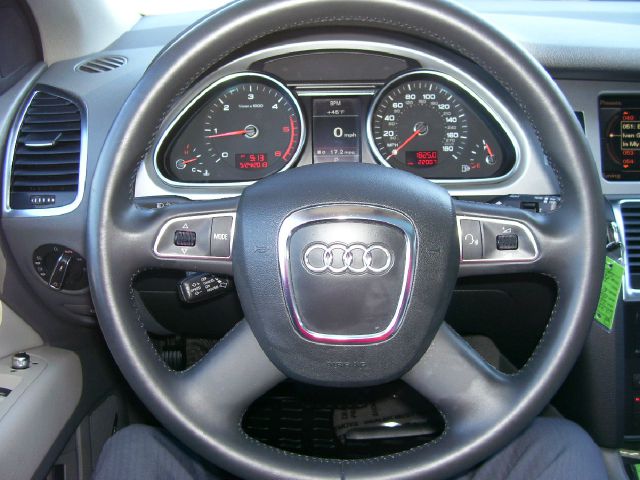 2011 Audi Q7 W/T SNO Fighter Package