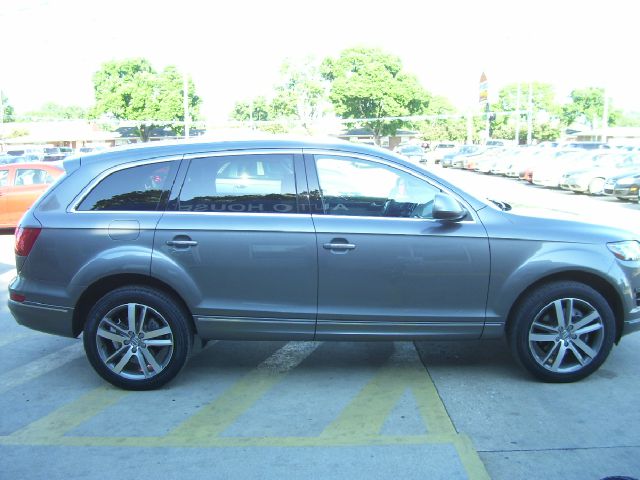 2011 Audi Q7 W/T SNO Fighter Package