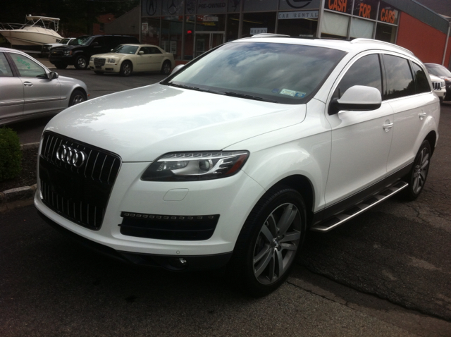 2011 Audi Q7 4dr Sdn Man Late Avail