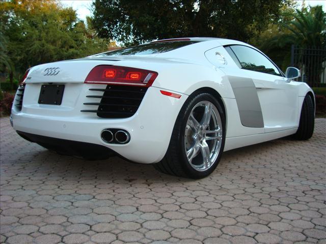 2009 Audi R8 Unknown