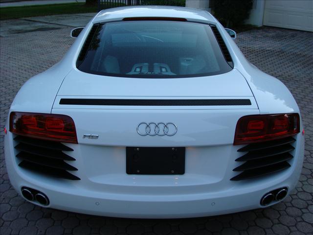 2009 Audi R8 Unknown