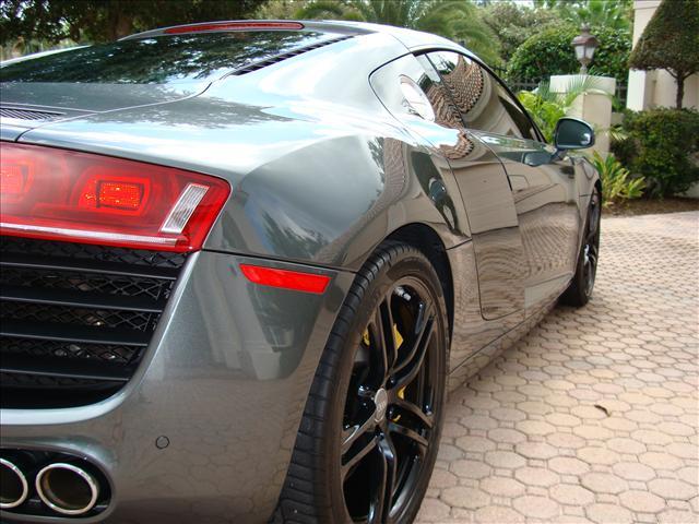 2009 Audi R8 Ce/le/xle