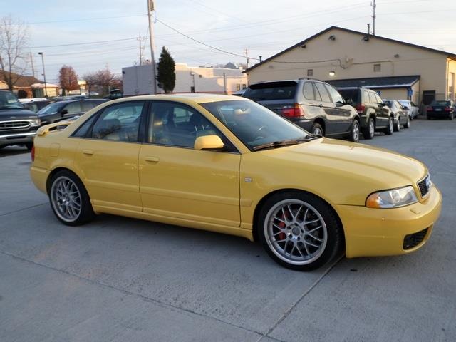 2001 Audi S4 RT/ Hemi/custom