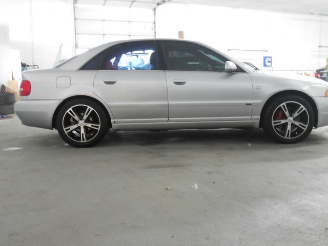 2002 Audi S4 Utilitie