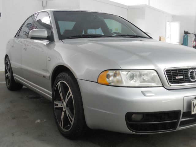 2002 Audi S4 Utilitie