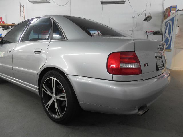 2002 Audi S4 Utilitie