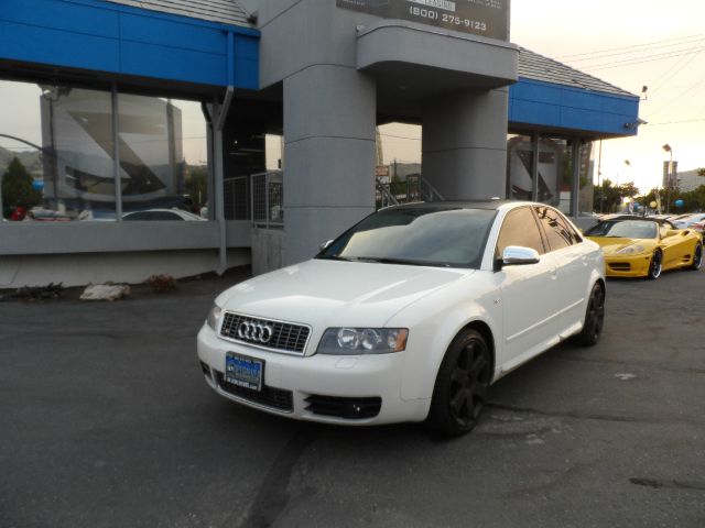 2004 Audi S4 Utilitie