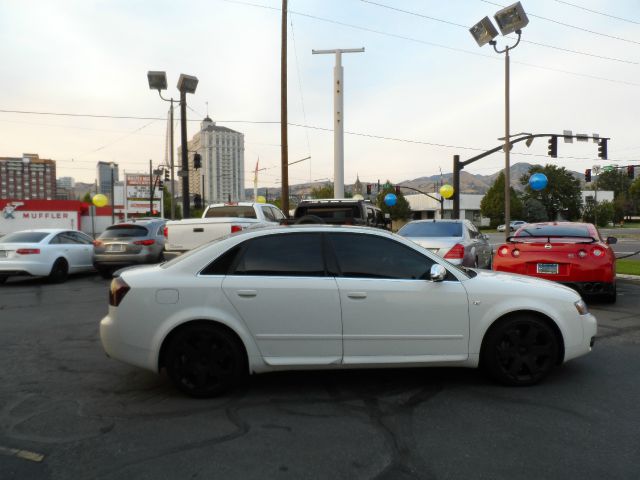 2004 Audi S4 Utilitie