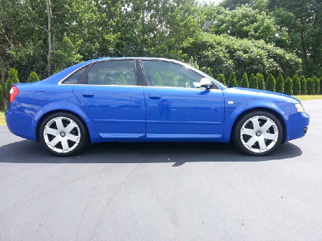 2004 Audi S4 Series 4.