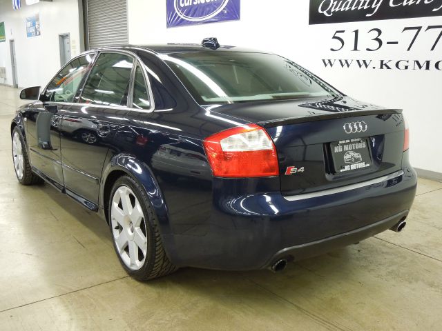 2004 Audi S4 Utilitie