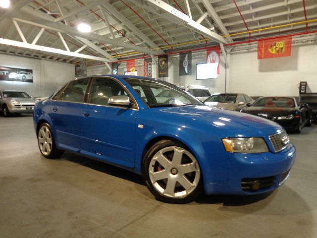 2004 Audi S4 Utilitie