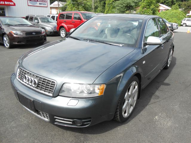 2004 Audi S4 Series 4.