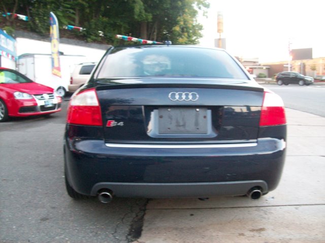 2005 Audi S4 Series 4.