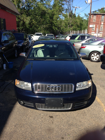 2005 Audi S4 Utilitie