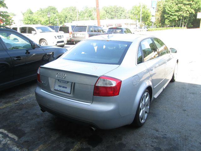 2005 Audi S4 Utilitie