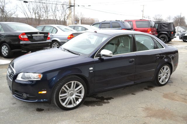 2007 Audi S4 Utilitie