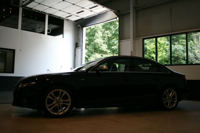 2011 Audi S4 Silverado Shortbed