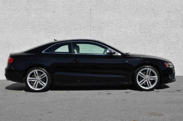 2009 Audi S5 RT/ Hemi/custom