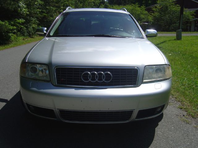 2002 Audi S6 1999 Chevrolet Trailblazer