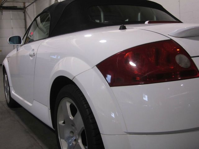 2002 Audi TT LE ES