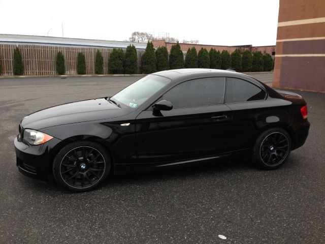 2009 BMW 1 series 2.5L SE