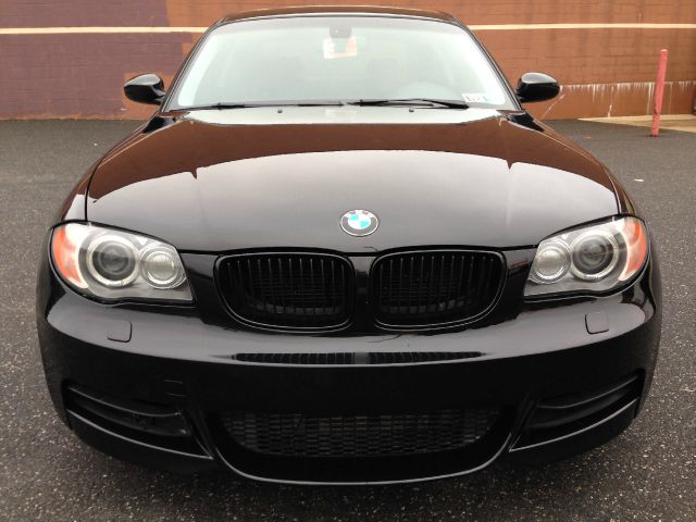 2009 BMW 1 series 2.5L SE