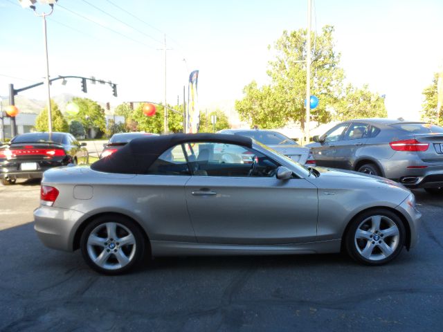 2009 BMW 1 series 2.5L SE