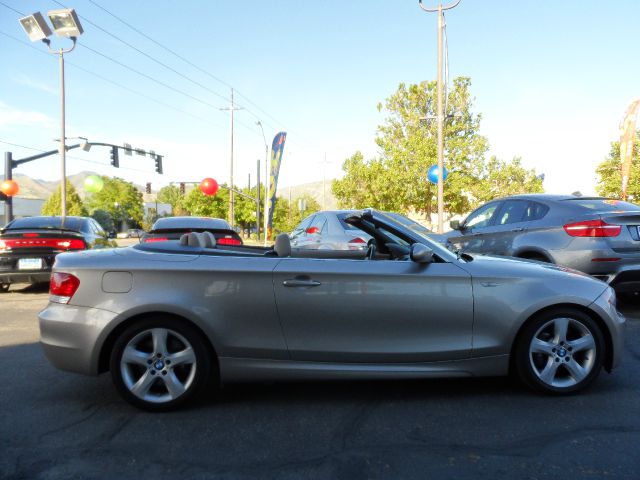 2009 BMW 1 series 2.5L SE